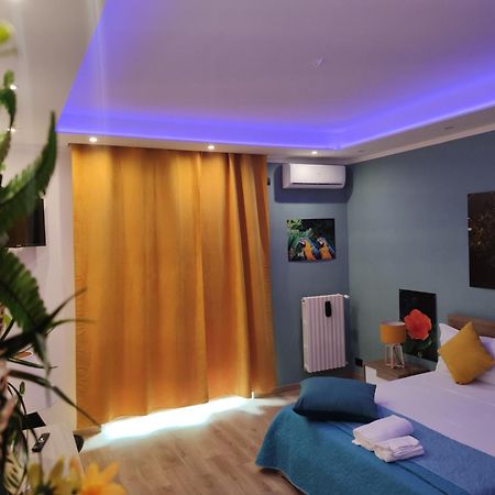 Suite Maison Tropical - Luxury Apartment In Bari Exterior foto